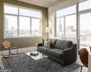 313 Race Street - Photo Thumbnail 1