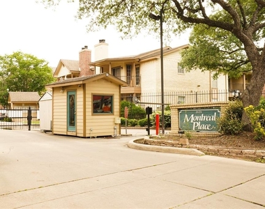 2121 Hepburn Street - Photo Thumbnail 5