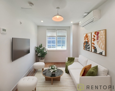 555 Grand Street - Photo Thumbnail 1
