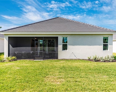 12584 Wellen Golf Street - Photo Thumbnail 38