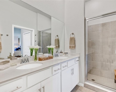 17440 Opal Sand Drive - Photo Thumbnail 32