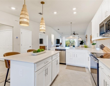 17440 Opal Sand Drive - Photo Thumbnail 7