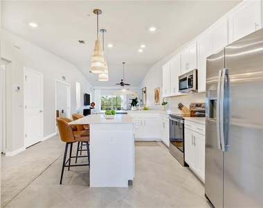 17440 Opal Sand Drive - Photo Thumbnail 6