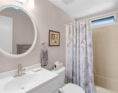 925 Iglesia Drive - Photo Thumbnail 16