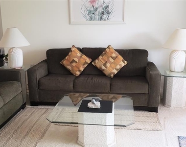 5678 Sheffield Greene Cir - Photo Thumbnail 6