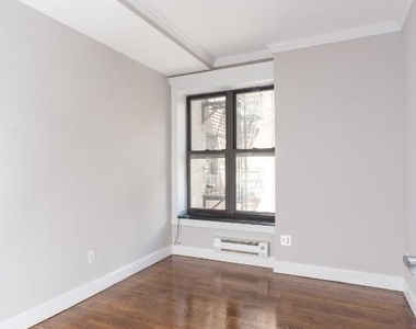 232 Elizabeth Street - Photo Thumbnail 4