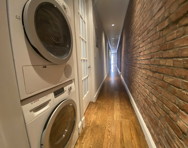 West 103rd Street - Photo Thumbnail 6