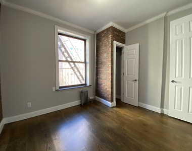 West 103rd Street - Photo Thumbnail 10