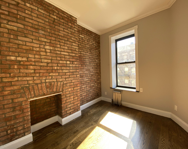 West 103rd Street - Photo Thumbnail 2