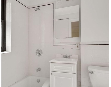 850 AMSTERDAM AVENUE - Photo Thumbnail 1