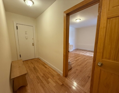 280 Ft Washington Avenue - Photo Thumbnail 3