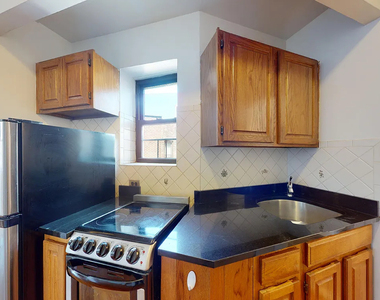 West 22 nd Street - Photo Thumbnail 2