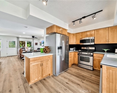 24709 Santa Clara Avenue - Photo Thumbnail 7