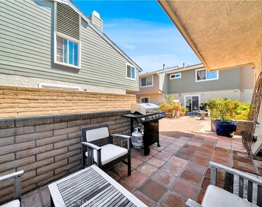 24709 Santa Clara Avenue - Photo Thumbnail 22