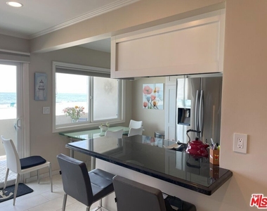 4975 Sandyland Road - Photo Thumbnail 3