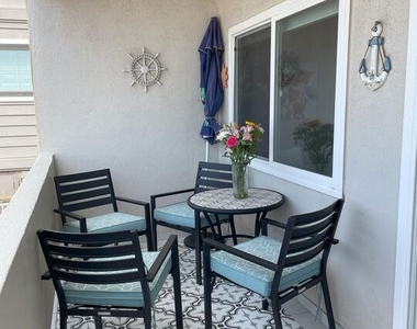 4975 Sandyland Road - Photo Thumbnail 10