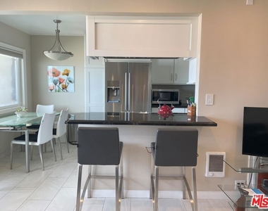 4975 Sandyland Road - Photo Thumbnail 6