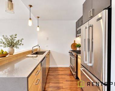 63 Roebling Street - Photo Thumbnail 2