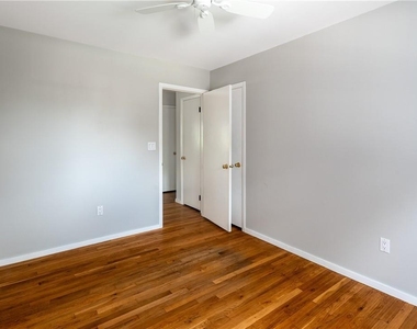 79 Broadway - Photo Thumbnail 10