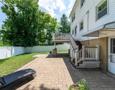 79 Broadway - Photo Thumbnail 18