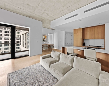 98 Front Street - Photo Thumbnail 3