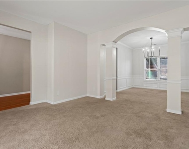 2067 Peach Shoals Circle - Photo Thumbnail 5