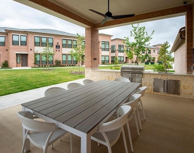 1724 Partnership Way - Photo Thumbnail 31