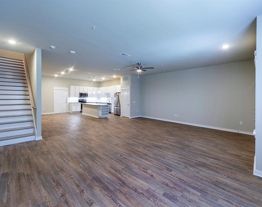 1724 Partnership Way - Photo Thumbnail 31