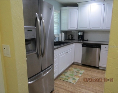 3663 Longmeadow - Photo Thumbnail 3