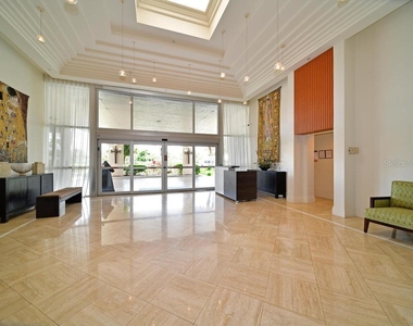 2425 Gulf Of Mexico Drive - Photo Thumbnail 38
