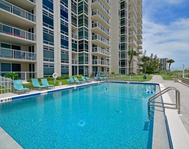 2425 Gulf Of Mexico Drive - Photo Thumbnail 41
