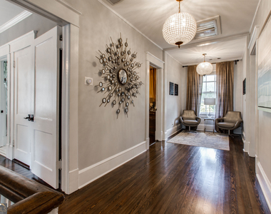 524 Seminole Avenue Ne - Photo Thumbnail 26