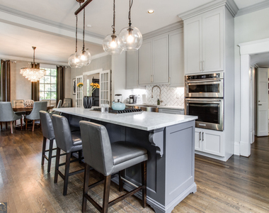 524 Seminole Avenue Ne - Photo Thumbnail 22