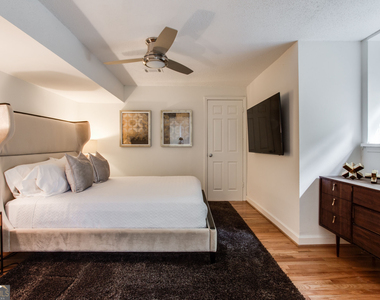 524 Seminole Avenue Ne - Photo Thumbnail 53