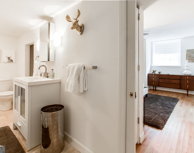 524 Seminole Avenue Ne - Photo Thumbnail 56