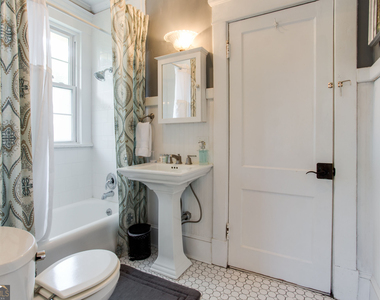 524 Seminole Avenue Ne - Photo Thumbnail 43