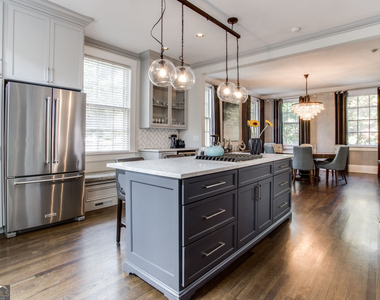 524 Seminole Avenue Ne - Photo Thumbnail 21