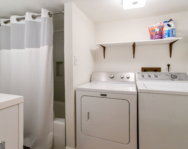 524 Seminole Avenue Ne - Photo Thumbnail 57