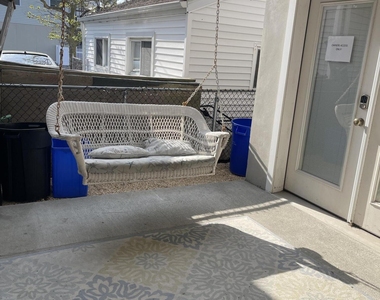 241 Hiering Avenue - Photo Thumbnail 20