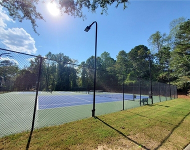 1005 Westmoreland Lane - Photo Thumbnail 26