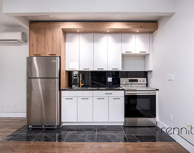 312 Keap Street - Photo Thumbnail 1