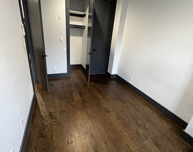 2109 Regent Place - Photo Thumbnail 13