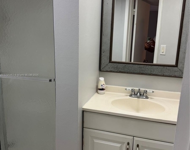 8051 S Colony Cir S - Photo Thumbnail 8