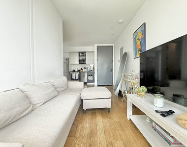 321 Woodbine Street - Photo Thumbnail 5