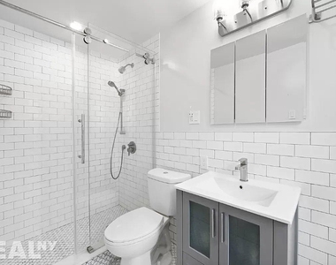 56 Jane Street - Photo Thumbnail 3