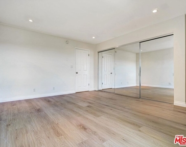 23901 Civic Center Way - Photo Thumbnail 31