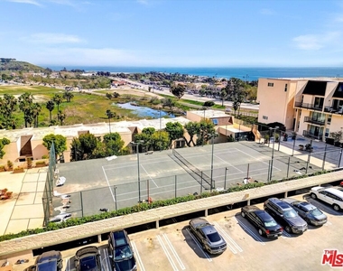 23901 Civic Center Way - Photo Thumbnail 12