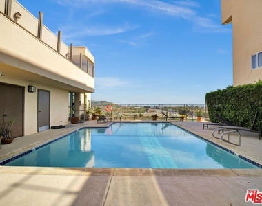 23901 Civic Center Way - Photo Thumbnail 17
