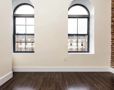 18-68 Madison Street - Photo Thumbnail 9