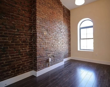 18-68 Madison Street - Photo Thumbnail 7